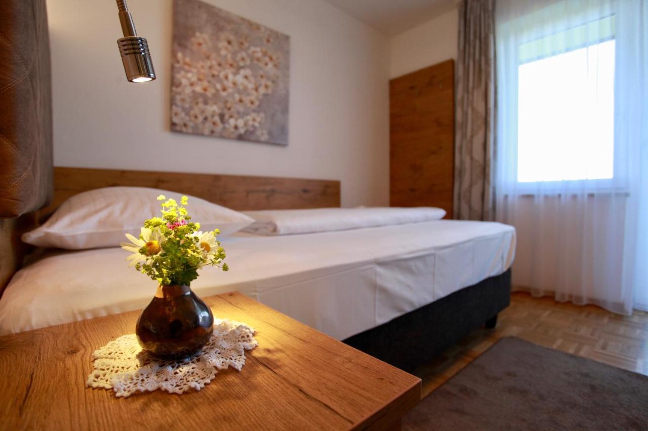 Hotel-Restaurant Am Hochfuchs Eugendorf Exteriér fotografie