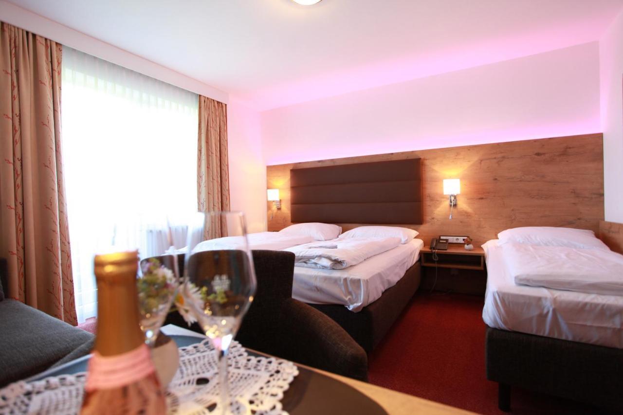 Hotel-Restaurant Am Hochfuchs Eugendorf Exteriér fotografie